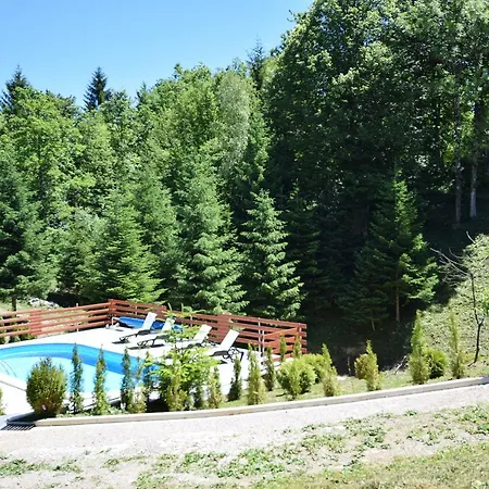 Holiday home Cozy Holiday Home In Kvarner With Outdoor Jacuzzi Brod Moravice