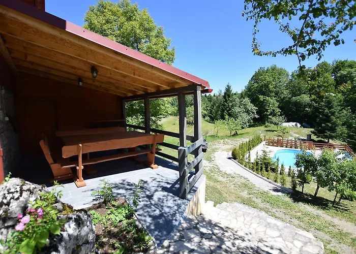 Prázdninový dům In Gorski Kotar With Pool *